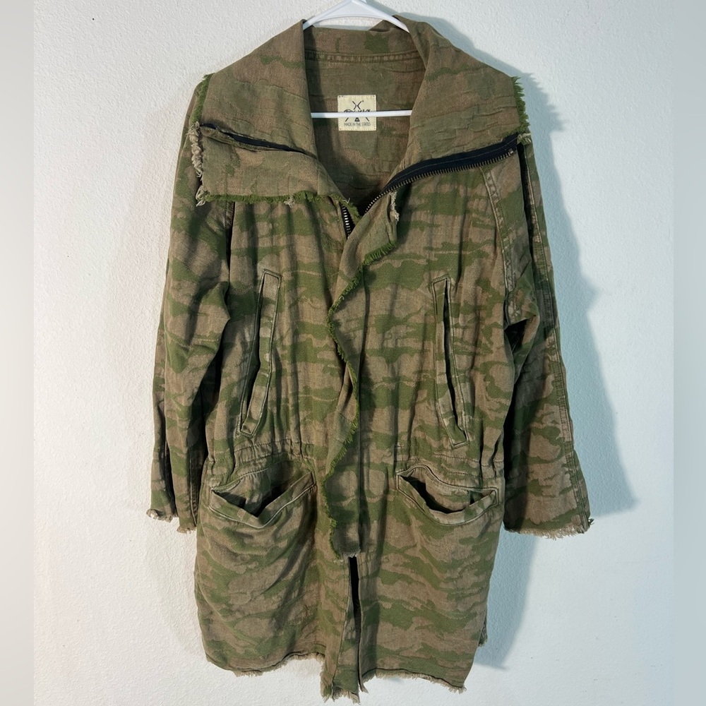Tribe Kelly Camo Fray Jacket
